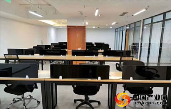 华山谷北京新头部企业街区