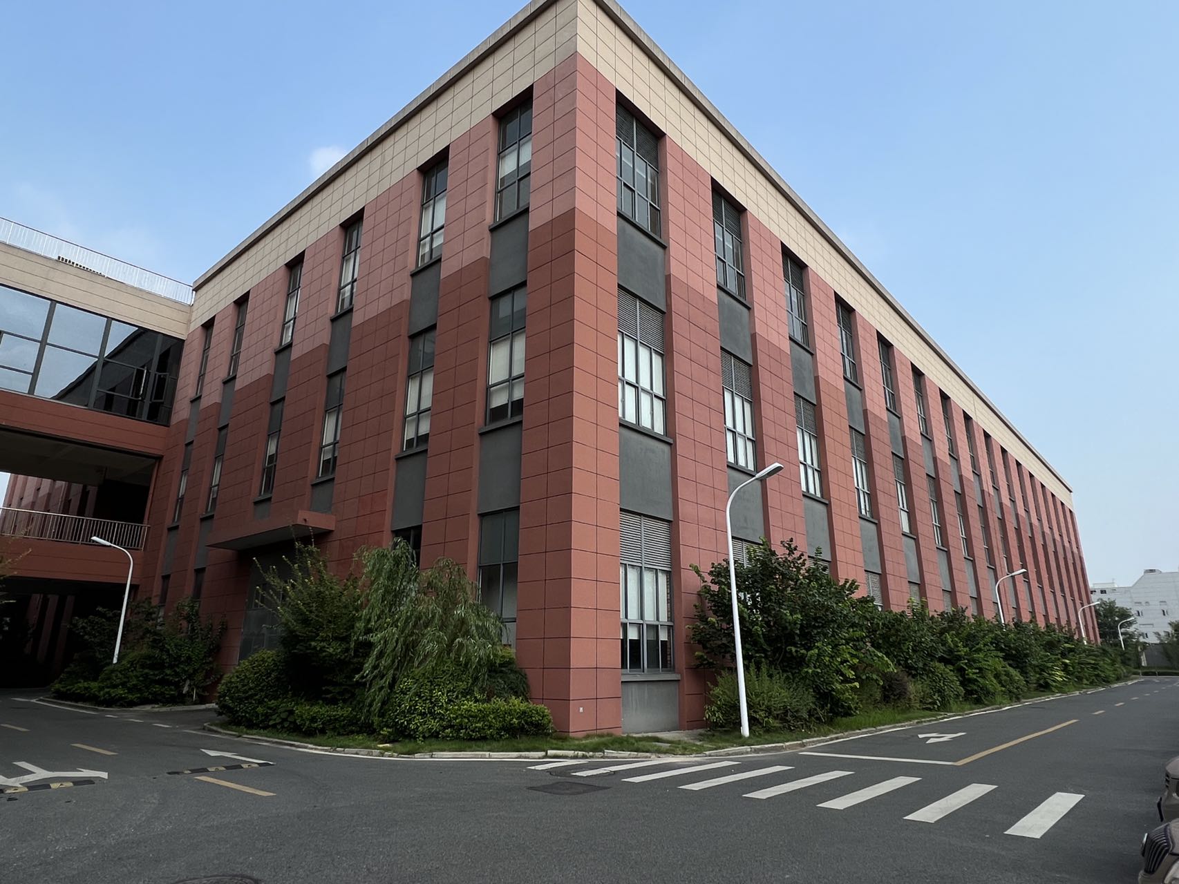 国企一楼高6米载荷3吨 5百平至独栋5千招医药新材料半导体等