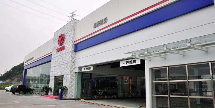 外环临街4S退出独栋两层4千，展厅接待售后一应俱全，招商直租
