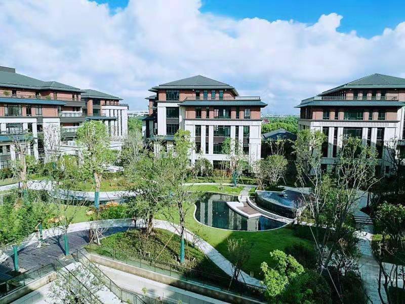 张江科学城，康桥地铁口，实拍独栋商务楼，可研发环评，环境优美