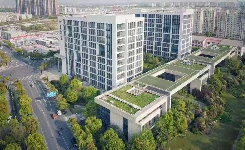 张江盛银大厦 730平米朝南 精装带家具 视野好 采光好
