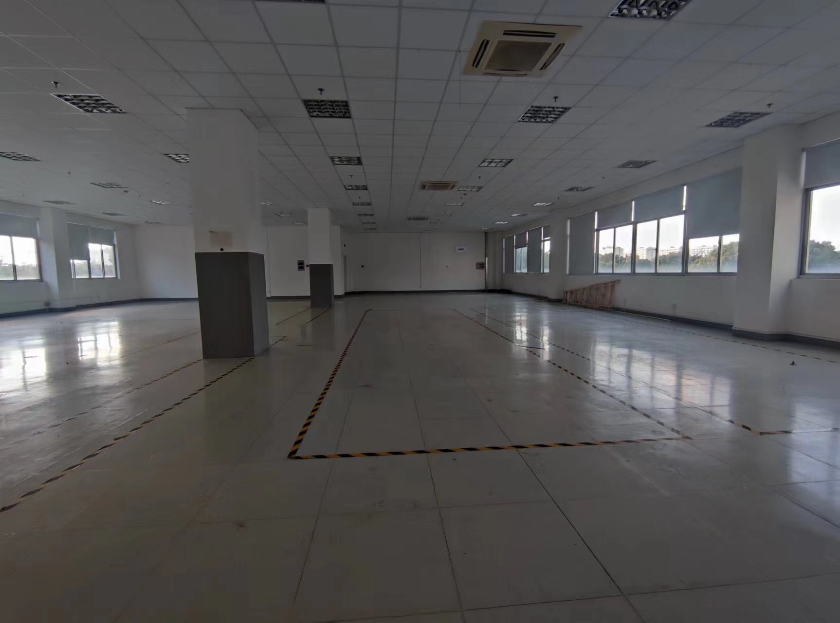 浦江漕河泾，一楼7百至1千平，5米高，可研发检测组装试验环评