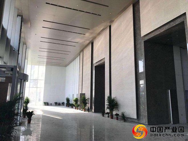 聚杰金融大厦