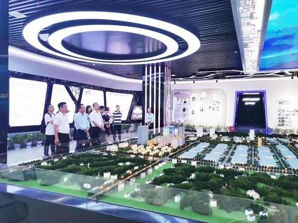 益阳高新区“十四五”规划编制座谈会议在中南科创园进行