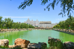 以岭药业打造出花园式的现代化医药产业园