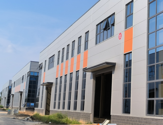 单层钢结构厂房2300元/平米现房招商 可贷款