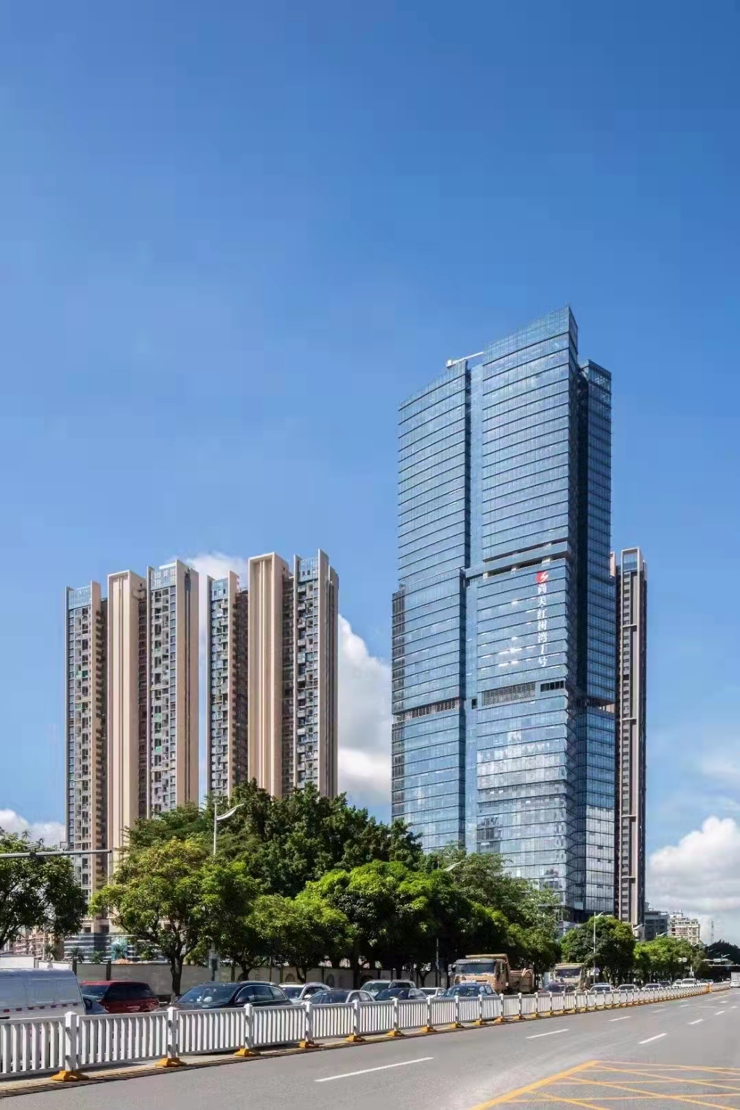 深圳绿景红