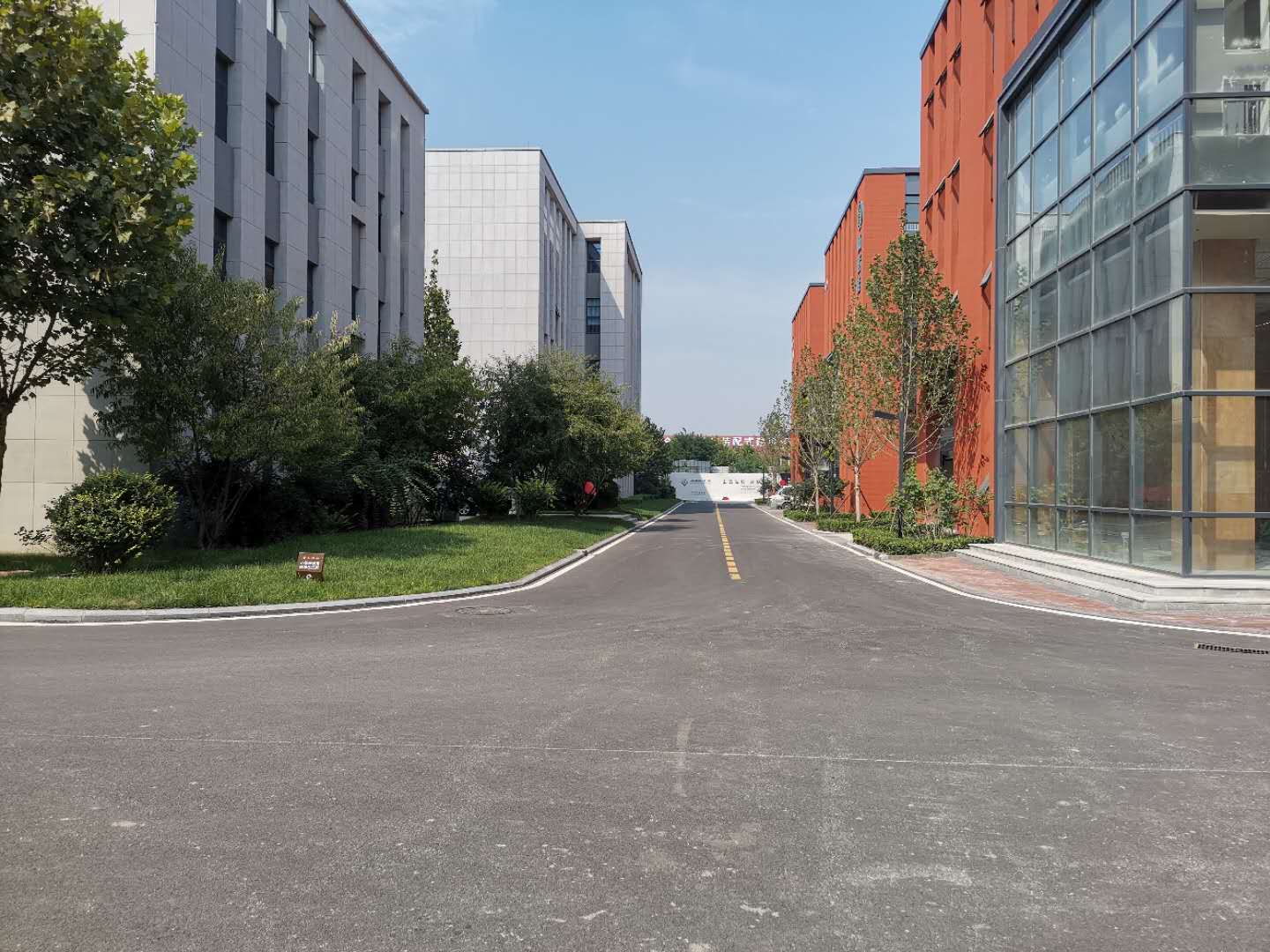 雄安周边独栋机械加工生产厂房出售，定兴金台和谷产业园 